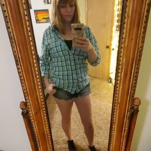 Hollister button down top